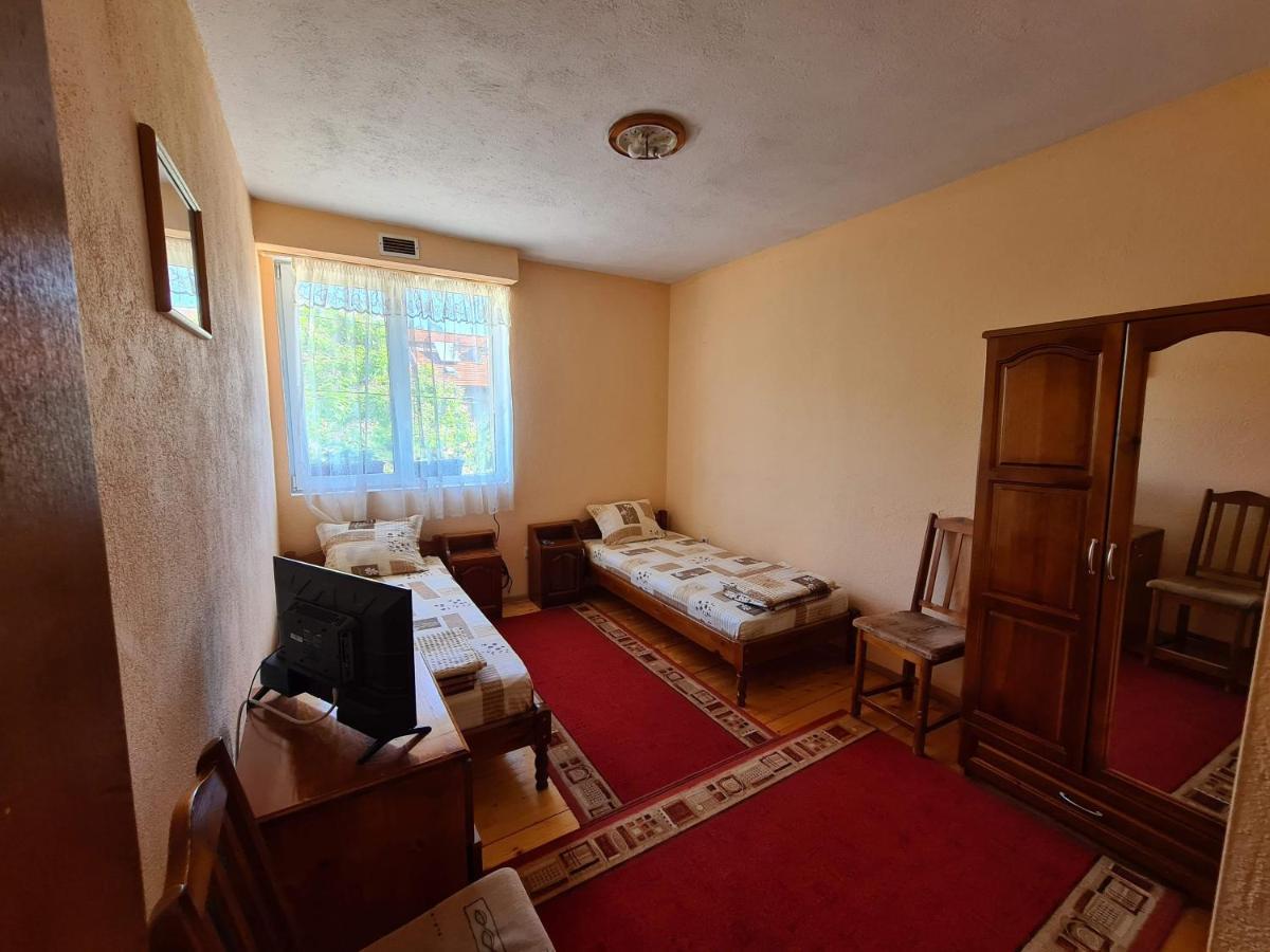 Villa Mura Razlog Esterno foto